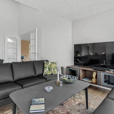 Сasa de vacaciones In With Kitchen